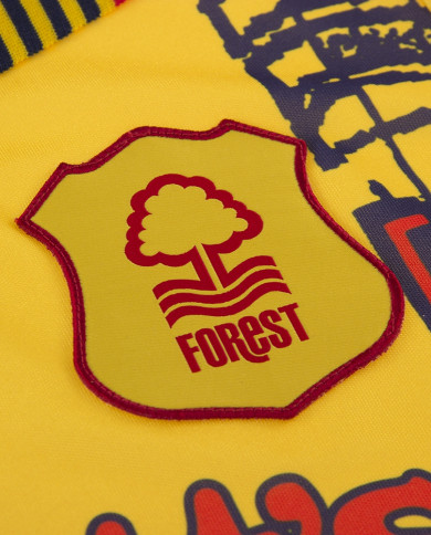 Nottingham Forest 1995-1997 Away Retro Football Shirt
