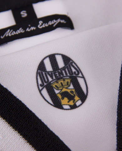 Juventus 1994 - 95 Retro Football Shirt