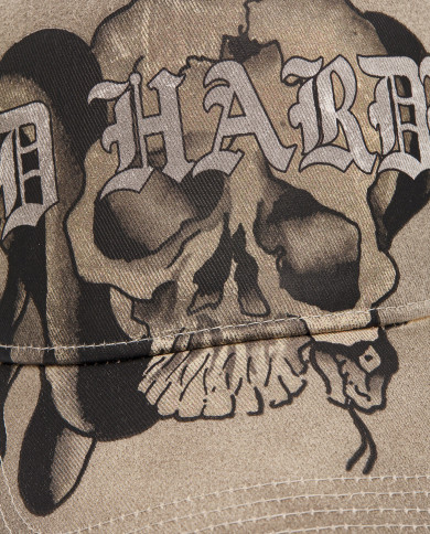 Ed Hardy - Gothic Skull Graphic 5 Panel Trucker Cap - Ecru